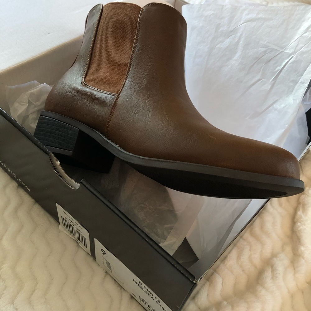 Torrid Women’s Brown Faux Leather Chelsea Bootie - Picture 7 of 7